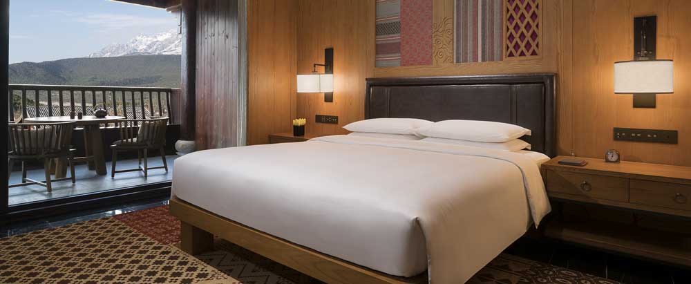 Jinmao Purelax Mountain Hotel LijiangHotel Logo